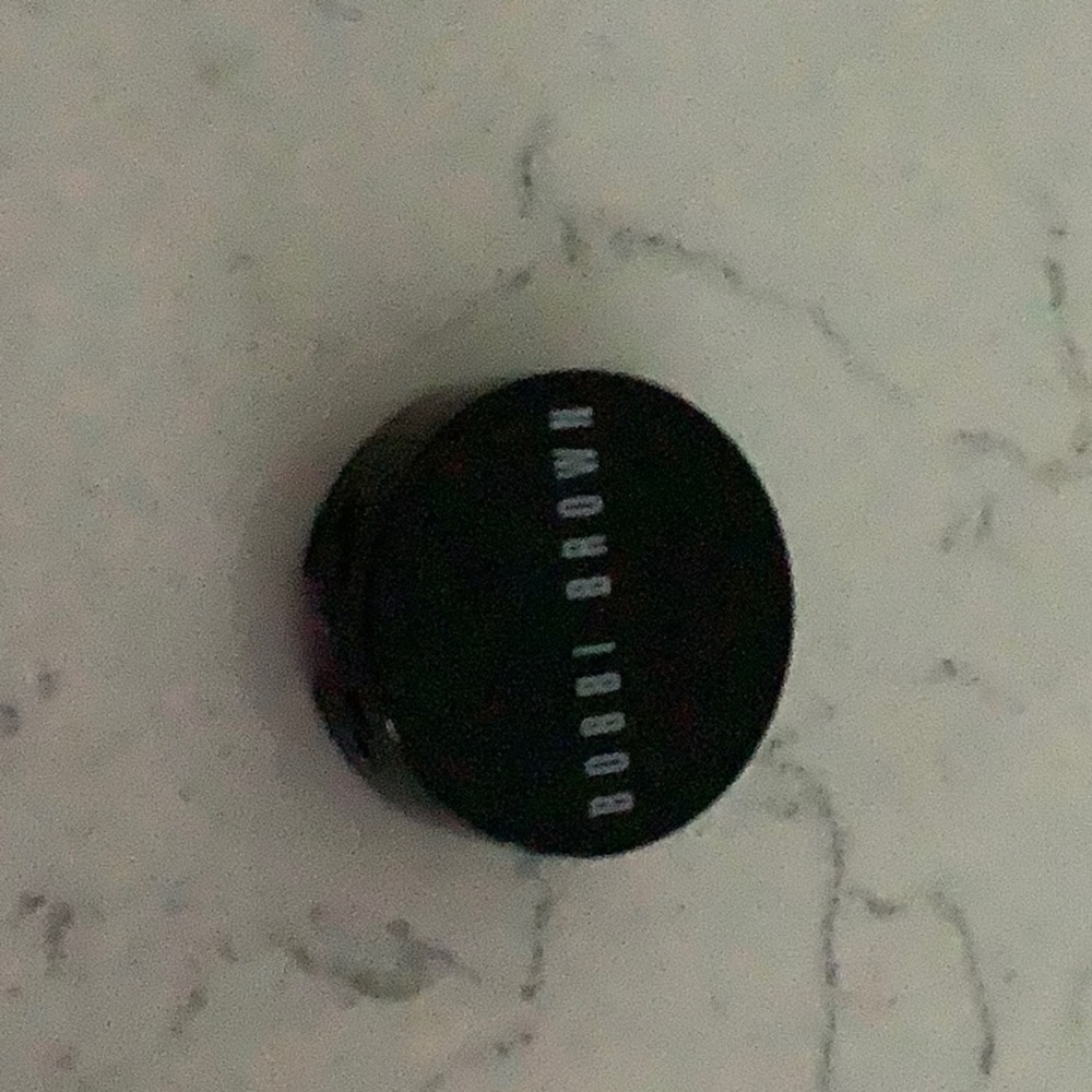 BB undereye corrector